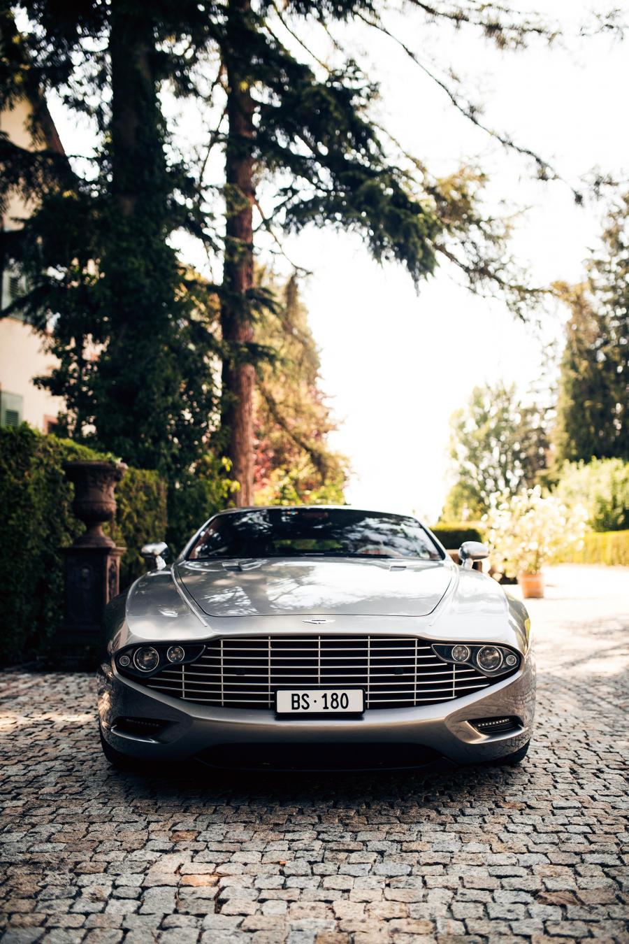  Aston Martin Virage Shooting Brake 2014 года  (фото 38 из 45)